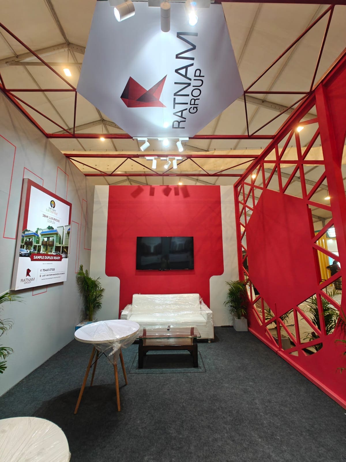 8b964ddf-4f01-436e-9e7c-e7776d5afd1d