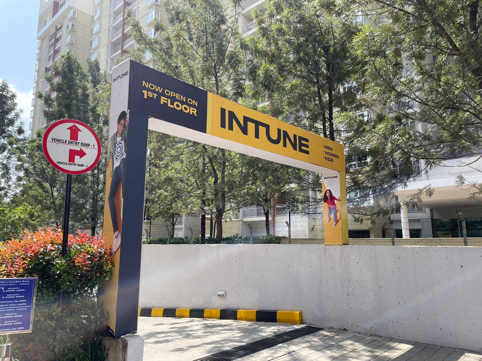 b9548e42-beab-4780-80ae-0afa470e0393